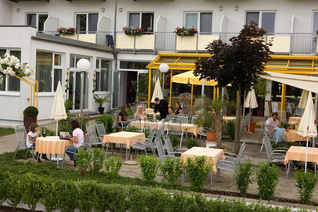 Hotel & Restaurant Seehof โพเดอร์สดอร์ฟ อัม ซี ภายนอก รูปภาพ