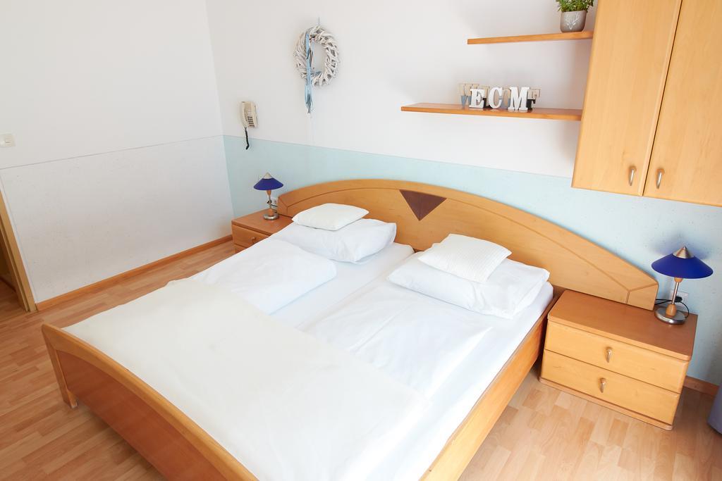 Hotel & Restaurant Seehof โพเดอร์สดอร์ฟ อัม ซี ภายนอก รูปภาพ