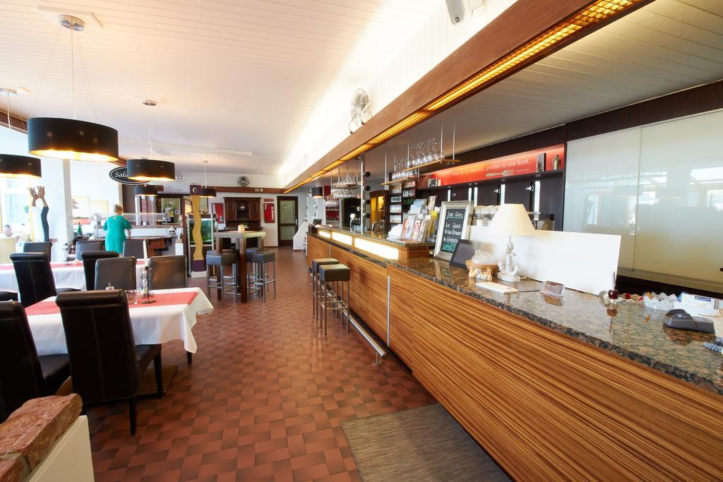 Hotel & Restaurant Seehof โพเดอร์สดอร์ฟ อัม ซี ภายนอก รูปภาพ