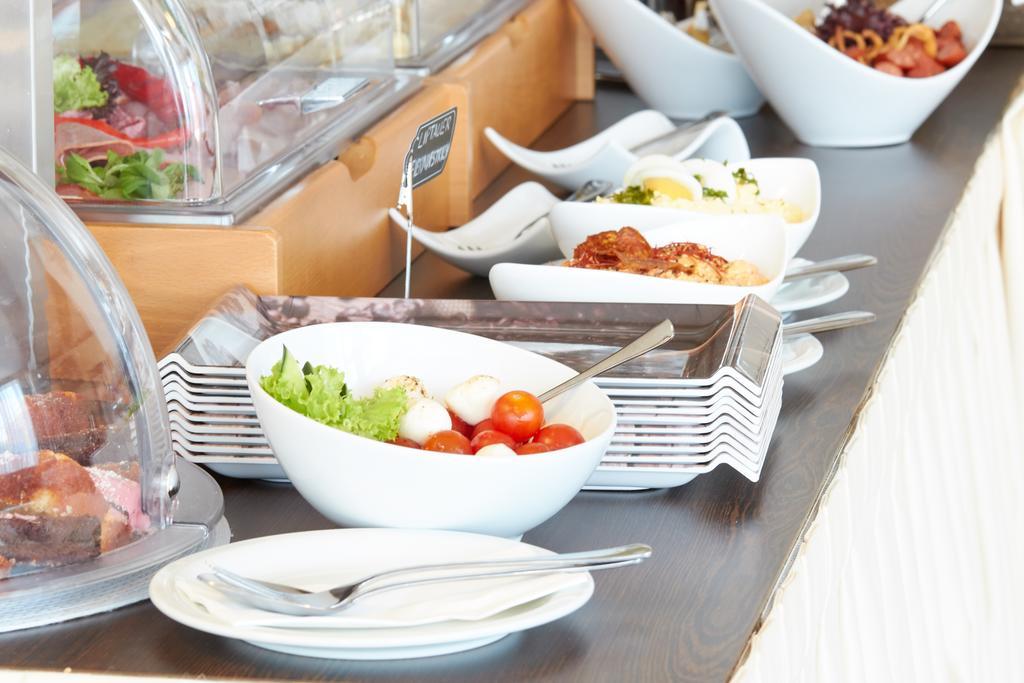 Hotel & Restaurant Seehof โพเดอร์สดอร์ฟ อัม ซี ภายนอก รูปภาพ